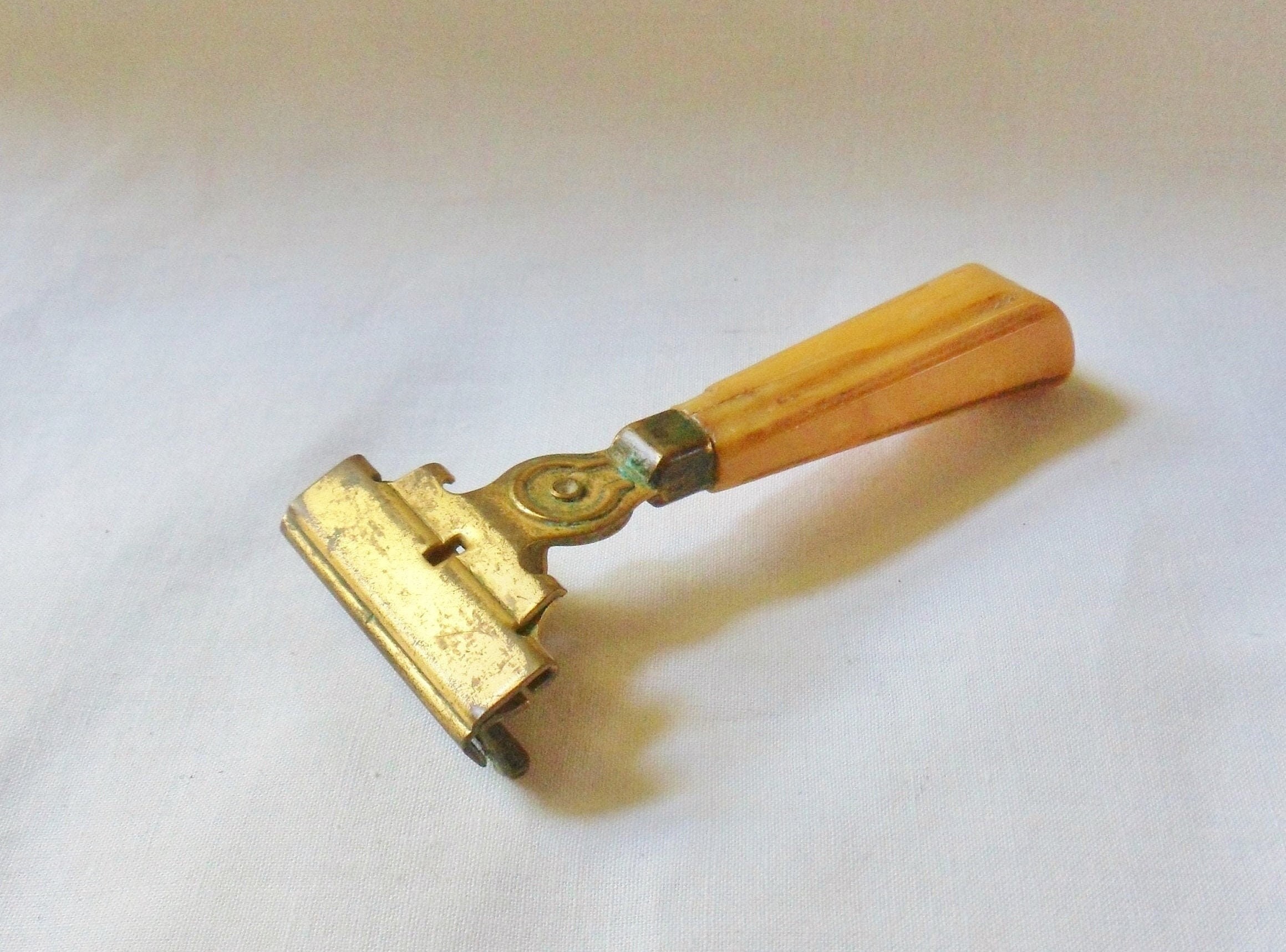 昭和レトロ Men’s Kit, Gold SCHICK インジェクター付き Schick Ever Sharp Razor, Vintage Gold Injector Safety Razor With