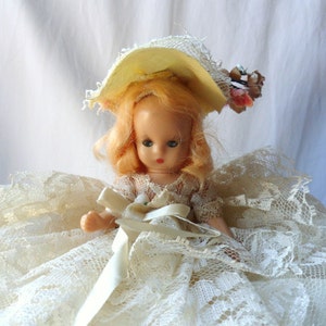 Nancy Ann Doll, Vintage Bride Storybook Doll