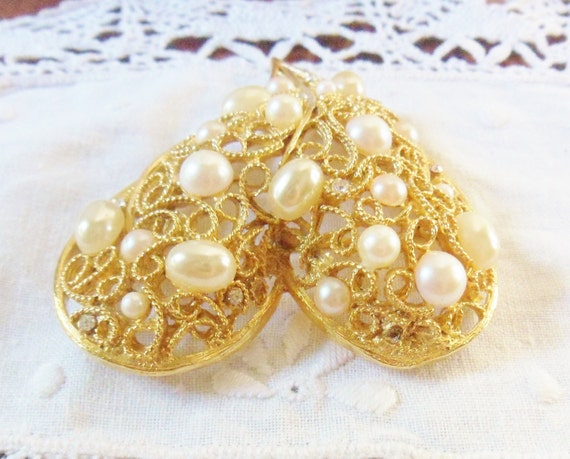 Large Pearl Heart Pin, Gold Heart with Pearls and… - image 6