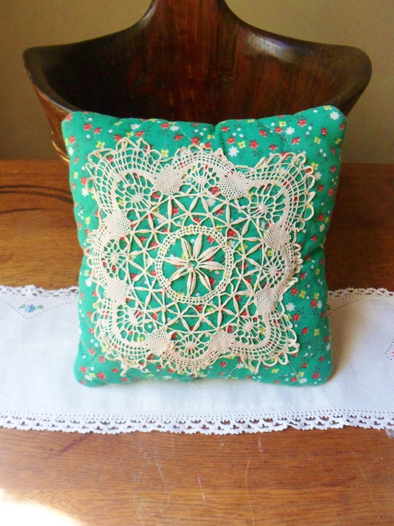 Small Handmade Pillow with Doily Front, Green and Red Calico Cotton Pillow with Ecru Doily, Vintage Accent Pillow, 7"