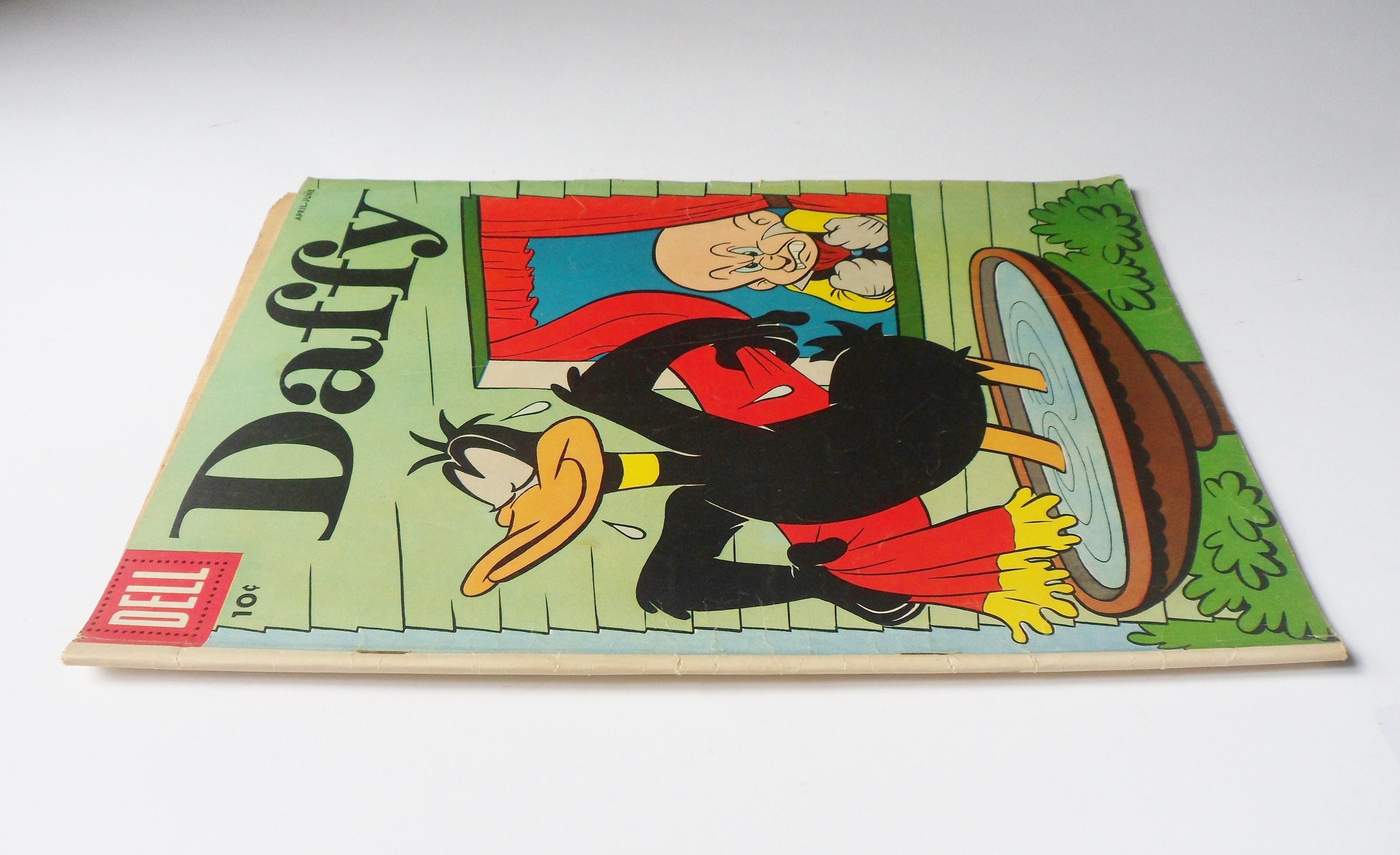 Daffy Comic Book, Dell Looney Tunes Daffy Duck Comic No 13