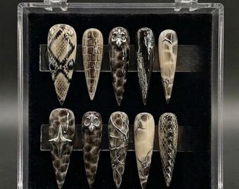 Handmade 3D Snake Skin Press On Nails | Gothic Grunge Stiletto Nails | Silver Chrome Dark Art Faux Nails | Crocodile Print Fake Nails
