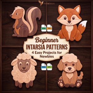 Op de afbeelding: Een verzameling van vier houten intarsia patronen met een stinkdier, een vos, een schaap en een hond. De centrale tekst luidt Beginner INTARSIA PATTERNS 4 Easy Projects for Newbies. Bevat iconen voor SVG, PDF, PNG en JPG bestandsformaten.