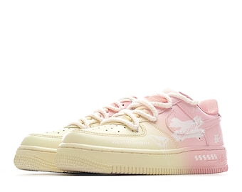 Zapatillas Air Force 1 personalizadas con degradado rosa y amarillo / Estilo streetwear AF1 con grafiti pintado a mano