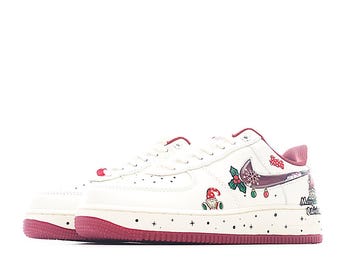 Zapatillas Air Force 1 personalizadas con diseño de gnomo navideño / Estilo urbano festivo AF1 pintadas a mano