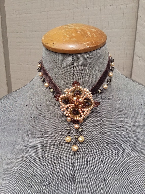 Ivory Peach & Brown Topaz Choker Necklace Czech Crystal Beaded Flower Velvet Ribbon Victorian Wedding Scallop Fringe Prom Jewelry Jewellery