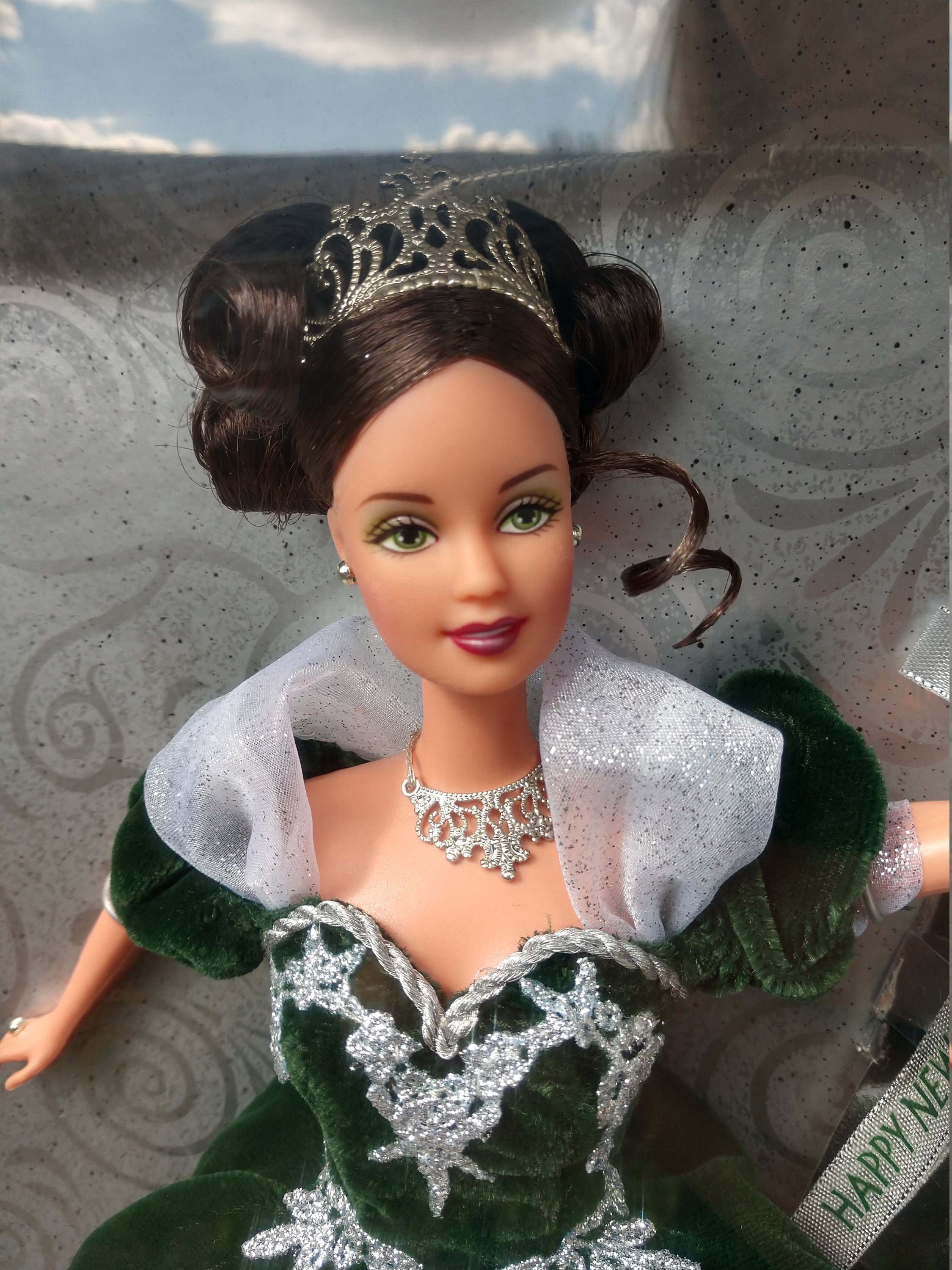 人形 Barbie MILLENNIUM PRINCESS Teresa Amazon.com: Mattel Millennium Princess Teresa, Friend of