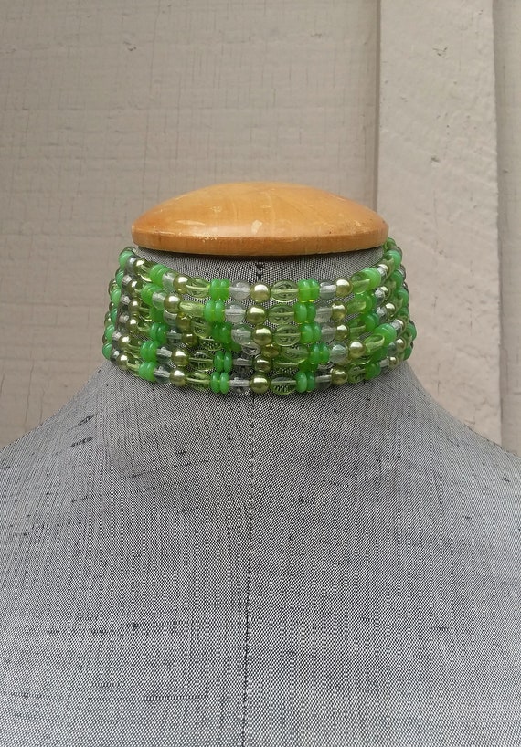Lime shop green choker