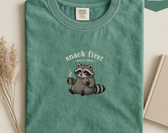 Snack Time Raccoon Shirt, Funny Raccoon Tee, Cozy Animal Graphic Shirt, Vintage Raccoon Tee, Cottagecore Animal Shirt