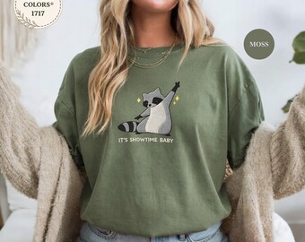 That's Showbiz Baby Shirt, Funny Raccoon Shirt, Cute Raccoon Tee, Meme Animal Shirt, Funny Graphic Tee, Comfort Colors 1717