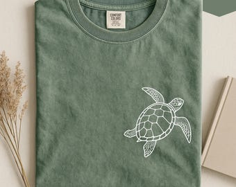 Minimal Sea Turtle Shirt, Comfort Colors 1717, Coastal Beach Tee, Vintage-Inspired Ocean Lover Top, Minimalist Turtle Design