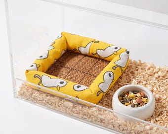 Rattan Hamster Bed, Summer Cooling Mat with Padded Border for Guinea Pig, Syrian Hamster and Small Pets