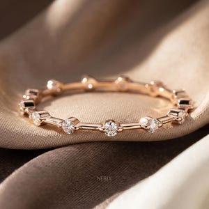 1.60 MM Round Lab Grown Diamond Band, Floating Bubble Diamond Wedding Band, Full Eternity Band, Stackable Matching Band, Minimalist Band