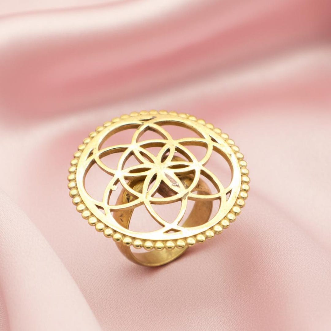 Scared Geometry Ring Gold Seed of Life Sacred Geometry Statement Ring - Etsy