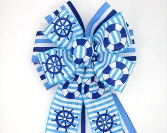 Nautical Bow: Ships Wheel & Navy Blue Decor