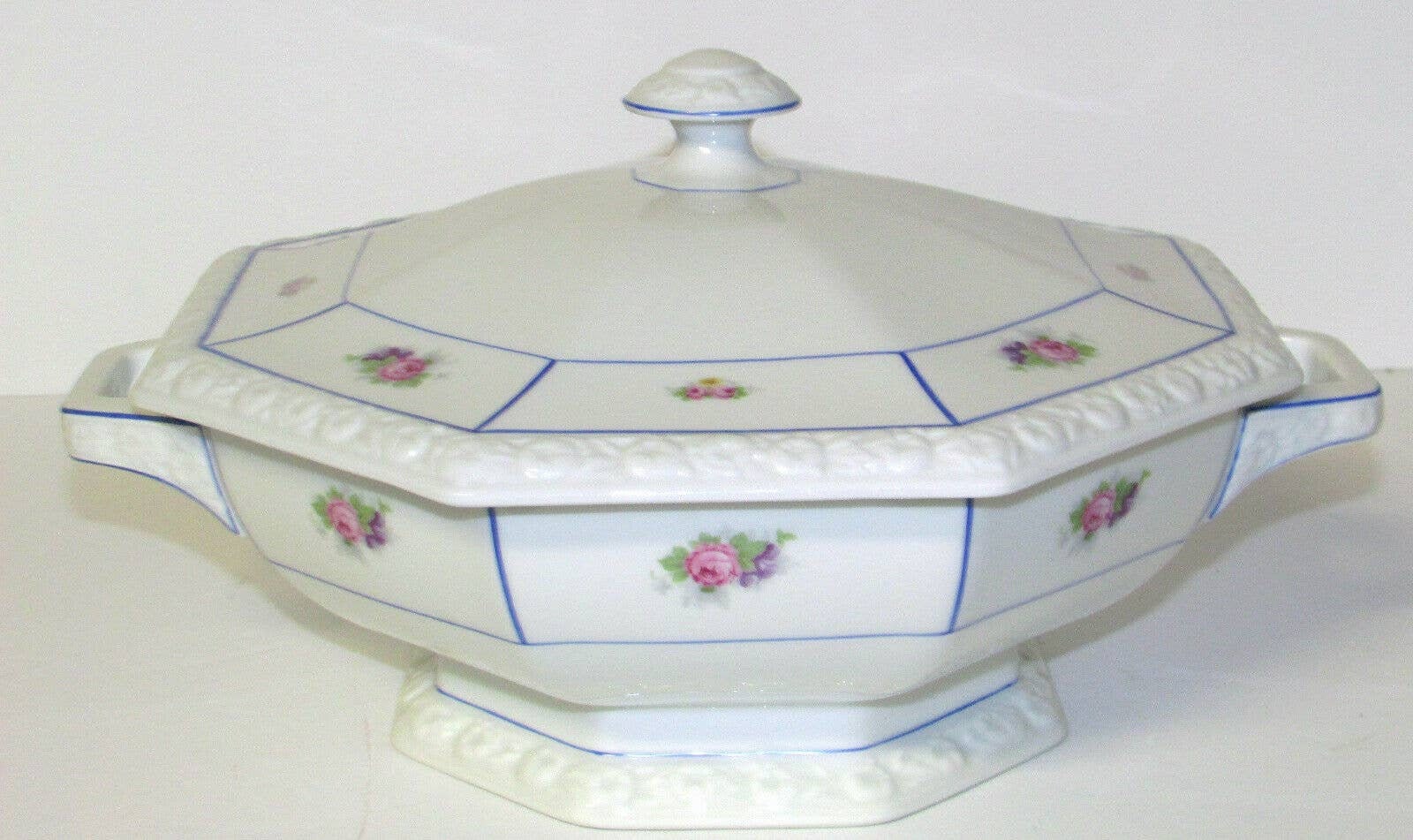 Vintage Rosenthal Selb Germany Maria Octagonal Soup Tureen With Pink vintage-rosenthal-selb-germany-maria-octagonal-soup-tureen-with-pink