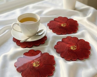 Handmade Ruby Red Flower Resin Coaster Set, Unique Deep Red Floral Drink Coaster with Gold Glitters, Luxury Home Decor, Housewarming Gift