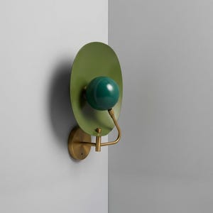 Vägglampa i grön mässing i mitten av århundradet | Retro vägglampa | Nordisk minimalistisk belysning | Sänglampa | Heminredning bild 5