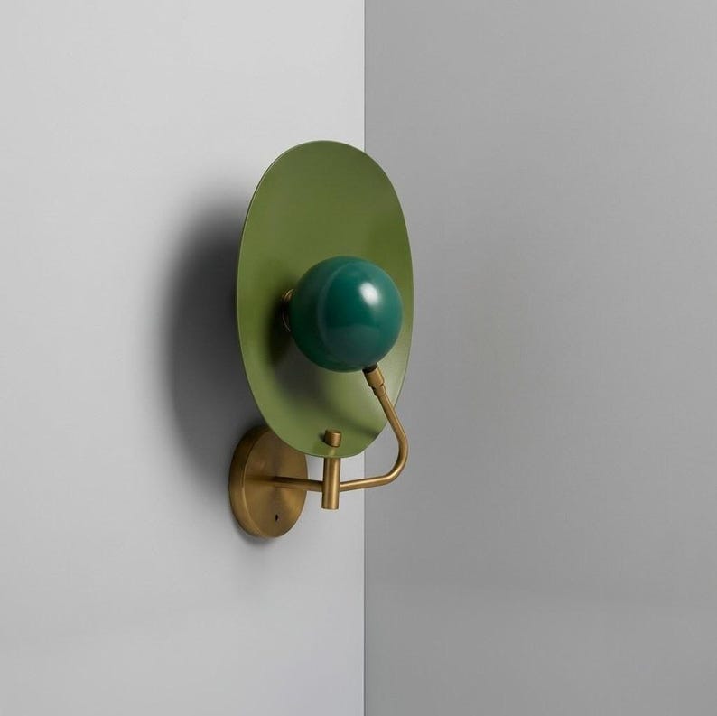Vägglampa i grön mässing i mitten av århundradet | Retro vägglampa | Nordisk minimalistisk belysning | Sänglampa | Heminredning bild 5
