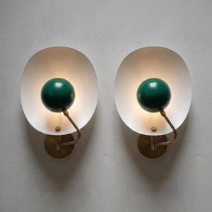 Modern handgjord mässingsvägglampa i Stilnovo