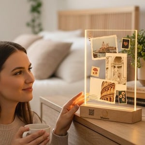 Personalized Photo Lamp with Video QR Code – LED Light-Up Souvenir – Travel, Couple, or Family Gift – Plexiglass Photo + Video Plate
