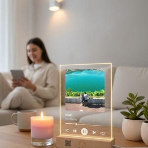 Lampada Spotify personalizzata con codice QR video – Lampada LED musicale con foto – Regalo per coppie, souvenir di viaggio – Targa in plexiglass personalizzata con canzone