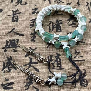 Armband med äkta ormben – rosa gröna stenpärlor, autentiska uppstoppade kotorsmycken, gotisk hednisk talisman, justerbar present.