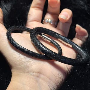 Goth Black Snakeskin Leather Bracelet, Magnetic Clasp Snake Scale Bangle, Custom Size Unisex, Halloween Christmas Gift, Statement Jewelry