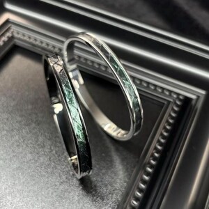 Gothic Dark Green Snakeskin Bangle, Witchy Python Cuff Bracelet, Titanium Steel Halloween Jewelry Gift, Edgy Slytherin Aesthetic Clasp