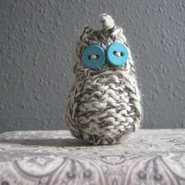 Rustic Knitted Little Owl