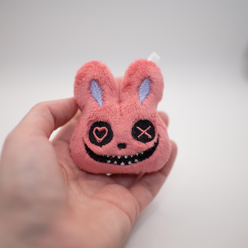 Mini Creepy Cute Bunny Head Plush Keychain Embroidery Pattern | Horror ...