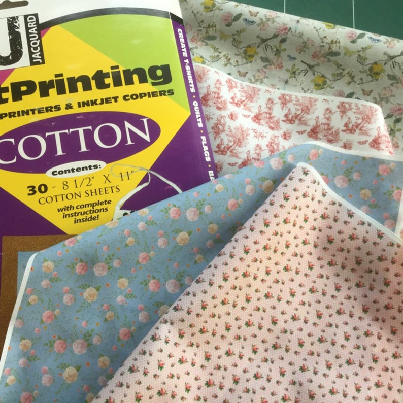 K&ouml;nnte beinhalten: Eine Packung mit 30 Baumwollbl&auml;ttern f&uuml;r Tintenstrahldrucker und Kopierer. Die Bl&auml;tter sind 21,6 cm x 27,9 cm gro&szlig; und eignen sich zum Erstellen von T-Shirts, Quilts, Flaggen und Bannern.