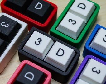 Brelok Fidget - antystresowa klawiatura z klikalnymi nakładkami na klawisze