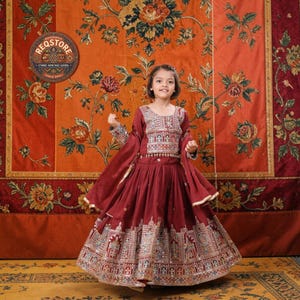 Lehenga Choli Vichitra color granate para niñas, vestido de boda indio para niñas, ropa étnica con bordado de lentejuelas e hilo, vestido de fiesta tradicional, 3-15 años.