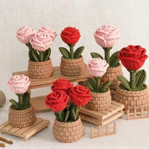 Vaso de rosas de crochê 3MF -- Decoração floral com textura de tricô - Impressão 3D