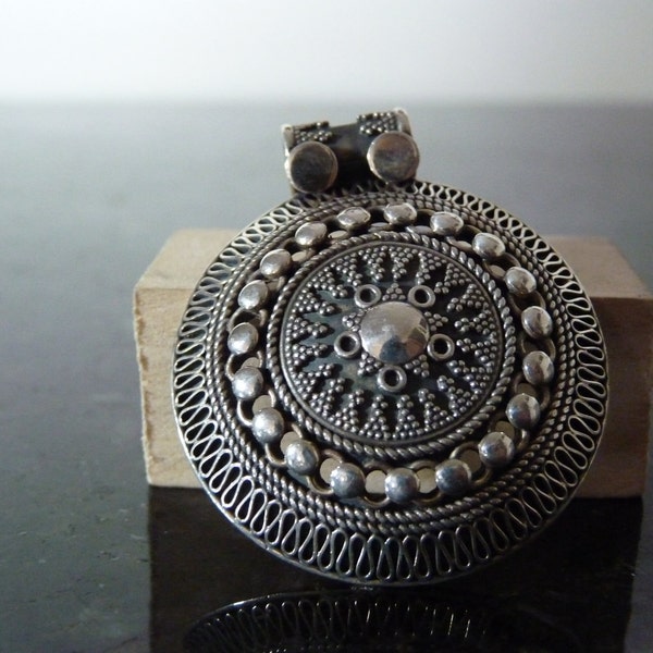 SUMMER SALE Vintage Silver Ornate Medallion Pendant