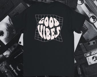 Good Vibes Black - Good Vibes ヴィンテージTシャツ – ポジティブなエネルギーデザイン、心地よいレトロスタイル、リラックスしたライフスタイルの雰囲気