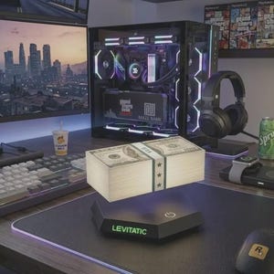 Floating Money Stack Lamp - GTA Inspired Levitating Desk Decor for Gamers