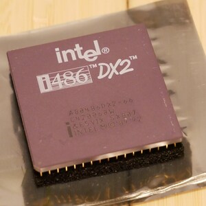 Vintage Intel 486 A80486DX2-66 66 MHz SX807 CPU Tested & Working 09