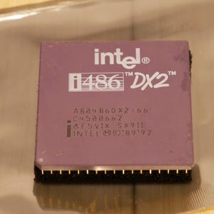Vintage Intel 486 A80486DX2-66 66 MHz SX911 CPU Tested & Working 10