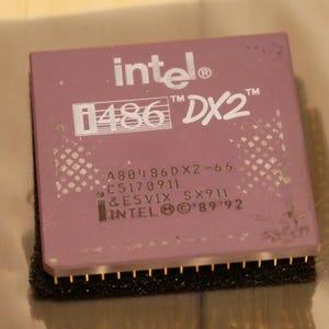 Vintage Intel 486 A80486DX2-66 66 MHz SX911 CPU Tested & Working 26