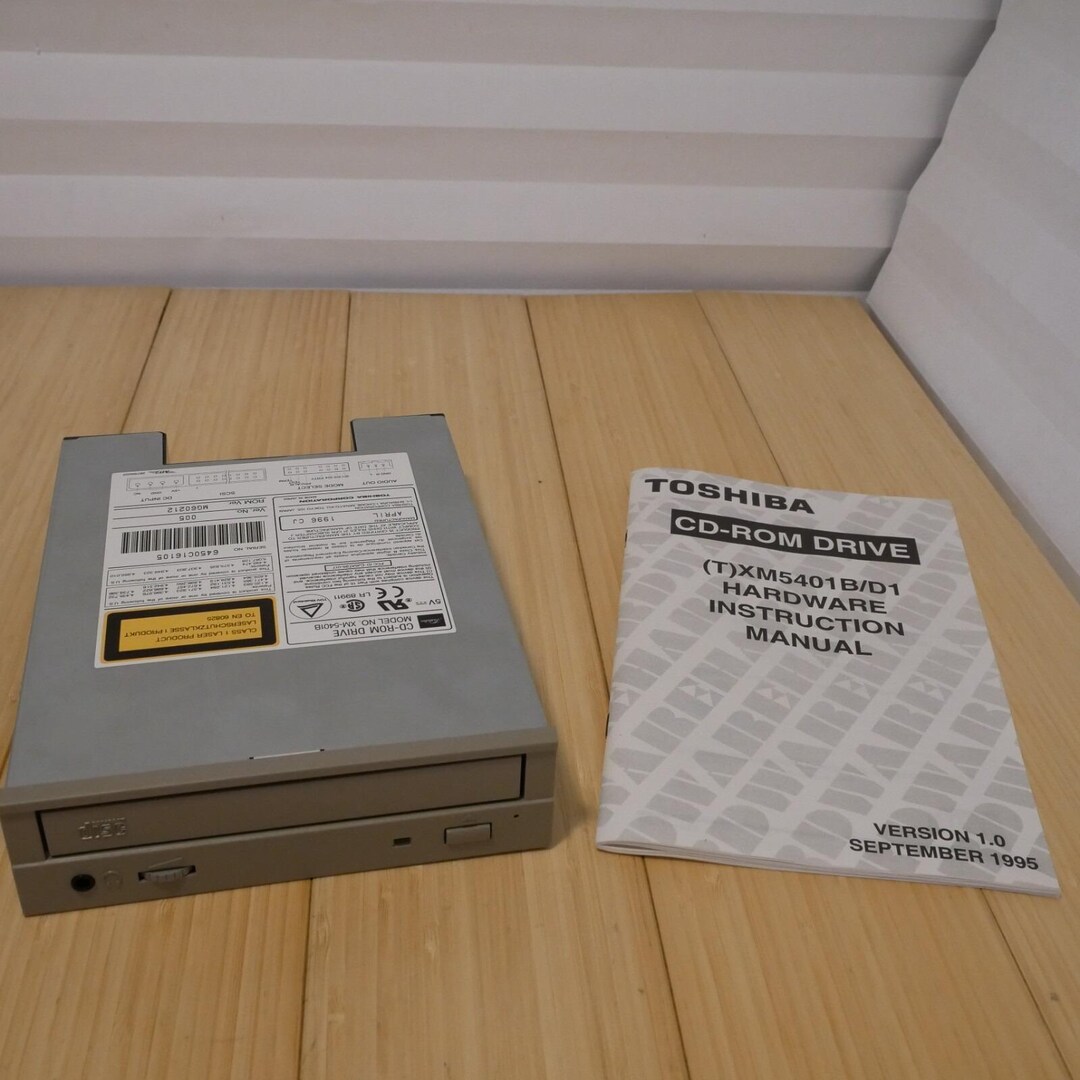 Toshiba XM-5401B 5.25 In. SCSI 4x Cd-rom Drive & Manual - Tested ...