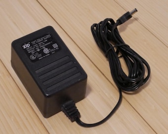 Iomega Zip Drive Power Supply Model R4W005-100 P/N 02477800 For Zip 100 USB