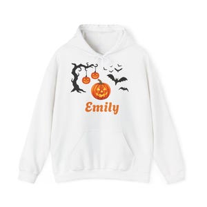 Personalisierter Halloween Hoodie mit Namen, Kürbis Hoodie, Geschenk zu Halloween, Unisex Pullover Herbst