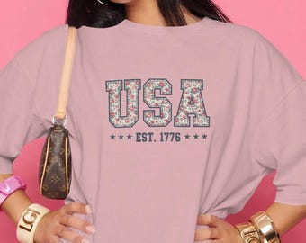 Camiseta con estampado floral "USA Est 1776", camisa patriótica de inspiración vintage.