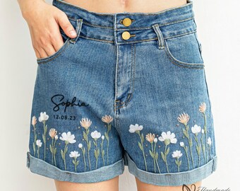 Custom Name and Floral Embroidered Denim Shorts, Womens Jean Clothing, Personalized Best Friend Gift for Her