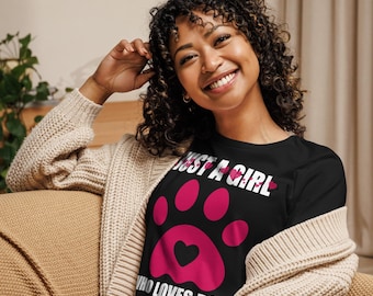 Camiseta holgada para mujer - Solo una chica que ama a los perros