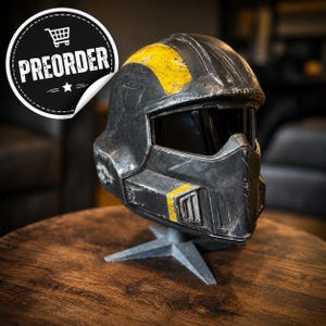 Capacete de batalha inspirado em Helldivers, acessório de cosplay de ficção científica para vestir.