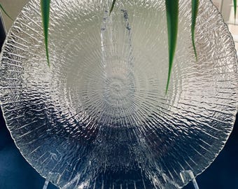 Vintage helderglazen serveerschaal met 'spiraal'-patroon van Arcoroc France