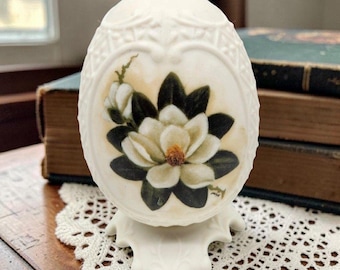 Shakers & Thangs LaVerne Bisque Porcelain Textured Egg Texas Magnolia Vintage